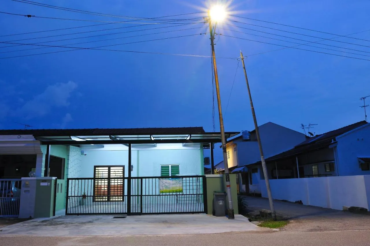 Дом отдыха Homestay Comfort House At Melaka Bukit Baru Малайзия